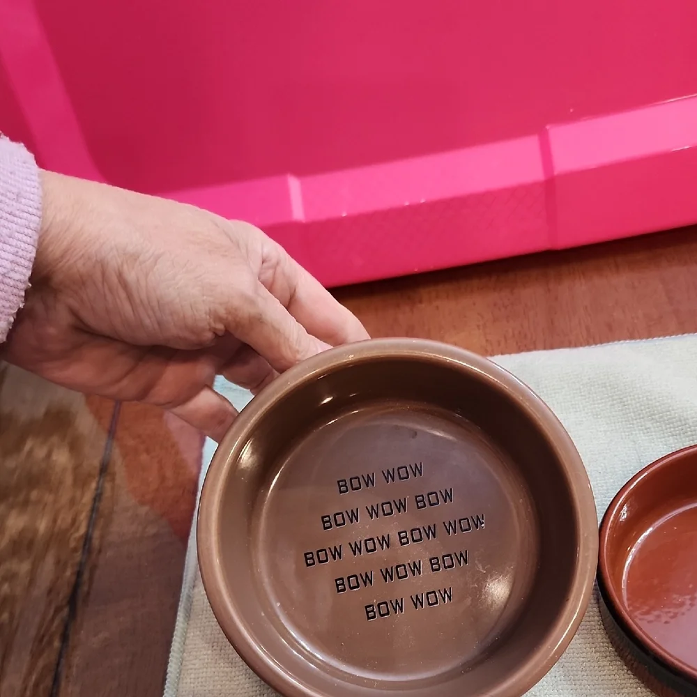 Brown and Black Dog Bowls Set